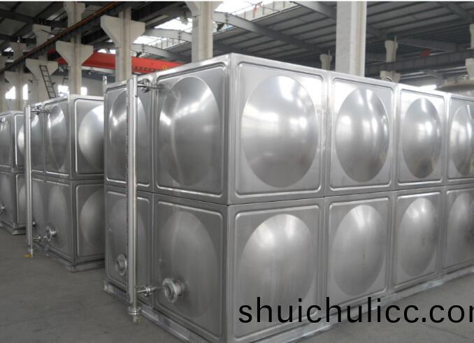 如何(he)避免不(bu)鏽鋼(gang)生活水箱(xiang)的水(shui)質(zhi)受到(dao)汚(wu)染